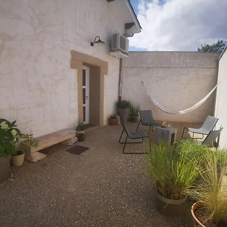 Villa Le Petit Saugnieu à Colombier-Saugnieu Extérieur photo
